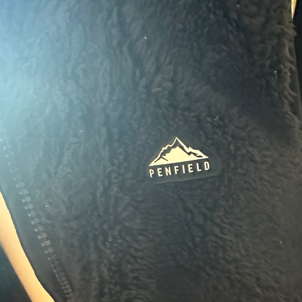 Penfield Black Sherpa Vest Full Zip - Picture 8 of 10